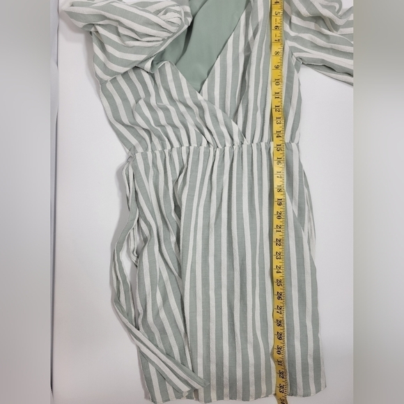 Gianni Bini Striped Wrapped Style Dress - Picture 12 of 12